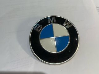 bontott BMW 5 F10 Első Embléma