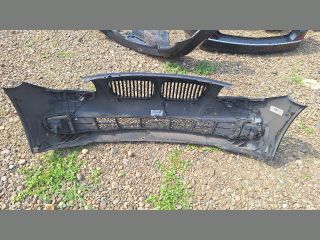 bontott BMW 5 F10 Első Lökhárító (Részeivel)