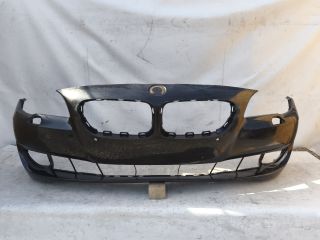 bontott BMW 5 F10 Első Lökhárító (Részeivel)