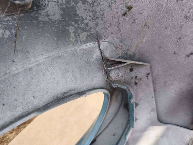 bontott BMW 5 F10 Első Lökhárító (Részeivel)