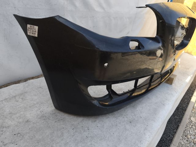 bontott BMW 5 F10 Első Lökhárító (Részeivel)