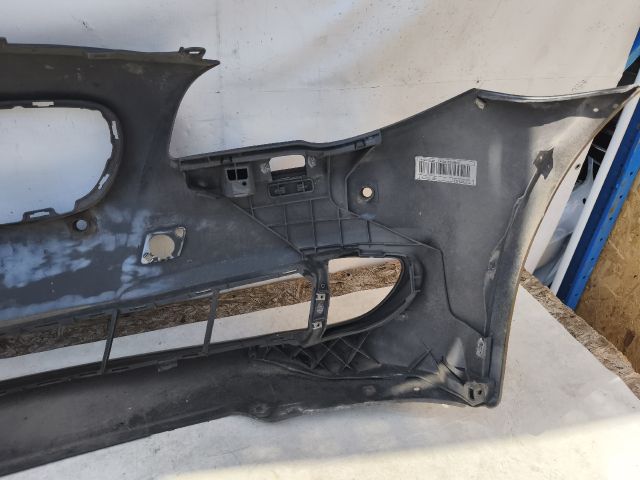 bontott BMW 5 F10 Első Lökhárító (Részeivel)