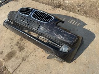 bontott BMW 5 F10 Első Lökhárító (Részeivel)