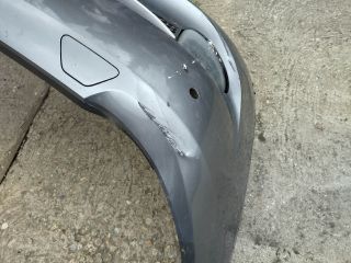 bontott BMW 5 F10 Első Lökhárító (Részeivel)