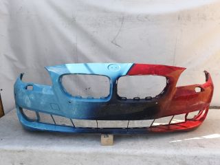 bontott BMW 5 F10 Első Lökhárító (Részeivel)