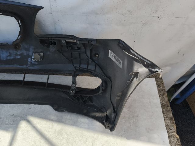 bontott BMW 5 F10 Első Lökhárító (Részeivel)