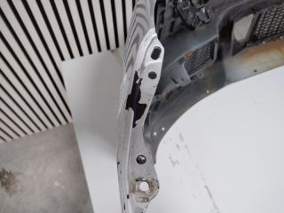 bontott BMW 5 F10 Első Lökhárító (Üresen)