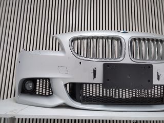 bontott BMW 5 F10 Első Lökhárító (Üresen)