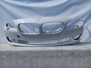 bontott BMW 5 F10 Első Lökhárító (Üresen)