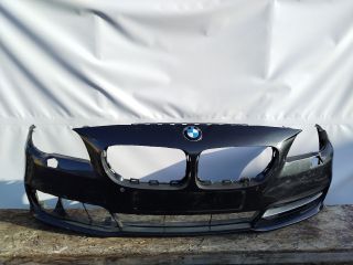 bontott BMW 5 F10 Első Lökhárító (Üresen)