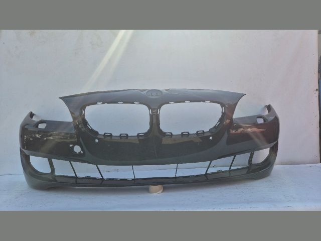 bontott BMW 5 F10 Első Lökhárító (Üresen)