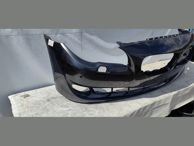 bontott BMW 5 F10 Első Lökhárító (Üresen)