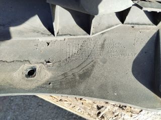 bontott BMW 5 F10 Első Lökhárító (Üresen)