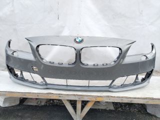 bontott BMW 5 F10 Első Lökhárító (Üresen)
