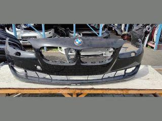 bontott BMW 5 F10 Első Lökhárító (Üresen)