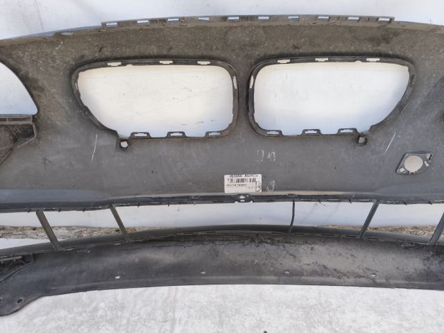 bontott BMW 5 F10 Első Lökhárító (Üresen)