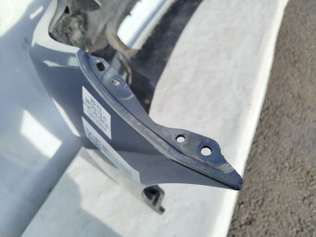 bontott BMW 5 F10 Első Lökhárító (Üresen)