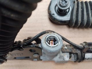 bontott BMW 5 F10 Első Pár Övfeszítő