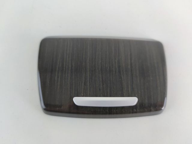 bontott BMW 5 F10 Első Tároló Rekesz Fedél