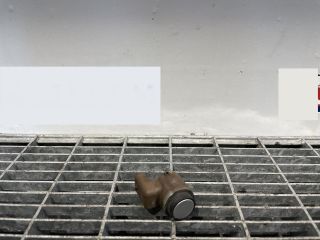 bontott BMW 5 F10 Első Tolatóradar Fej