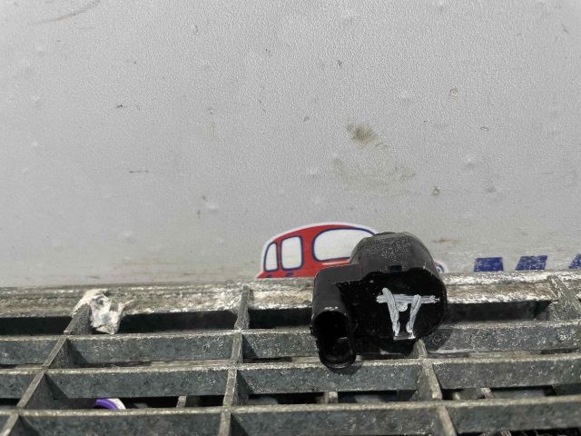 bontott BMW 5 F10 Első Tolatóradar Fej