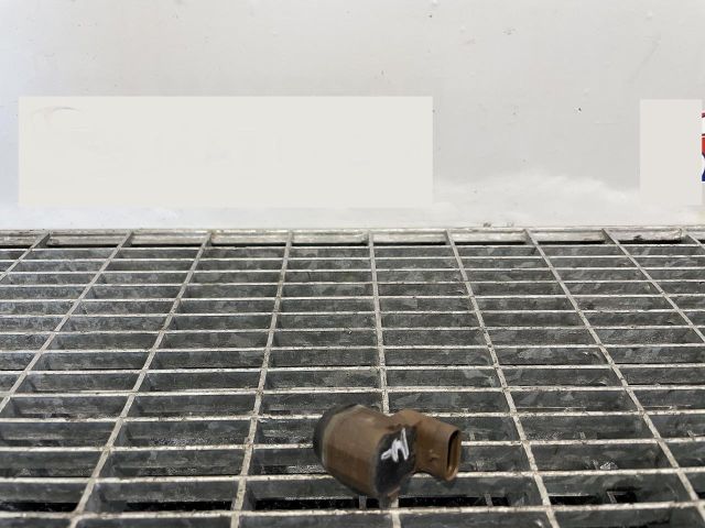 bontott BMW 5 F10 Első Tolatóradar Fej