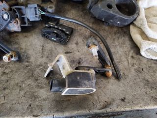 bontott BMW 5 F10 Első Xenon Szintszabályzó Jeladó