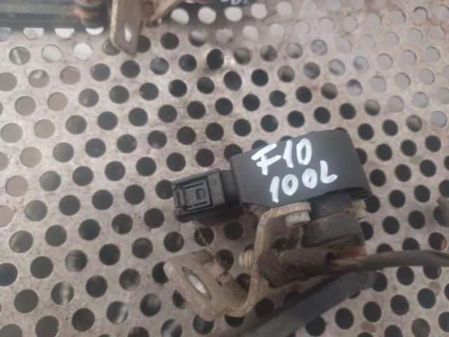 bontott BMW 5 F10 Első Xenon Szintszabályzó Jeladó