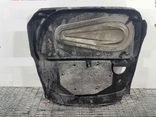 bontott BMW 5 F10 Felső Hűtőburkolat