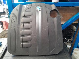 bontott BMW 5 F10 Felső Hűtőburkolat