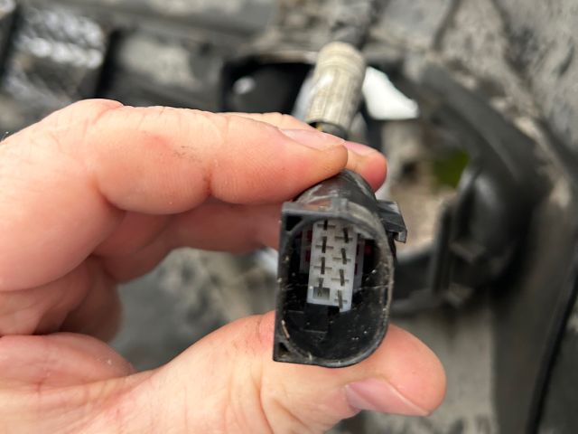 bontott BMW 5 F10 Fényszóró Kábelköteg