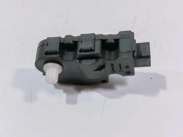 bontott BMW 5 F10 Fűtés Állító Motor