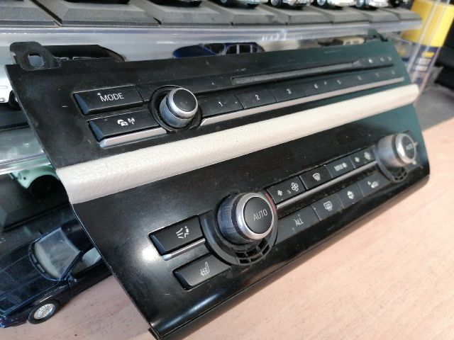 bontott BMW 5 F10 Fűtéskapcsoló (digit klímás)