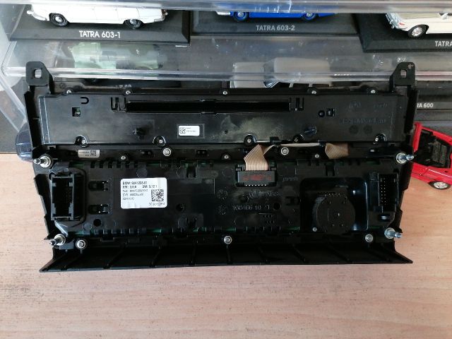 bontott BMW 5 F10 Fűtéskapcsoló (digit klímás)