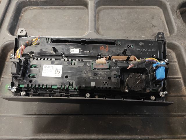 bontott BMW 5 F10 Fűtéskapcsoló (digit klímás)