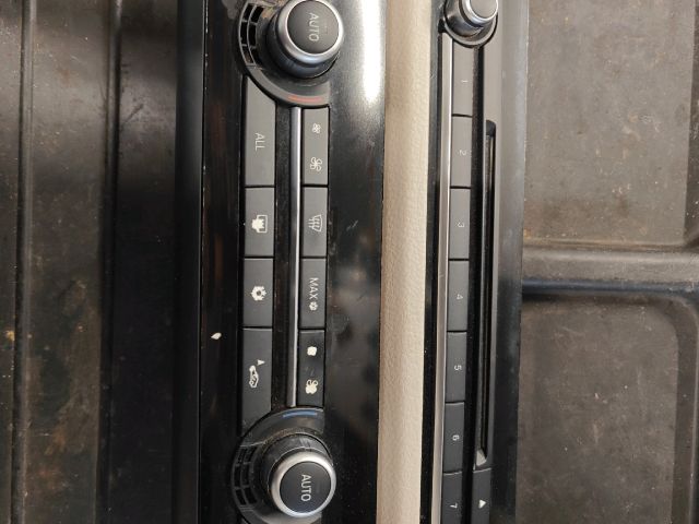 bontott BMW 5 F10 Fűtéskapcsoló (digit klímás)