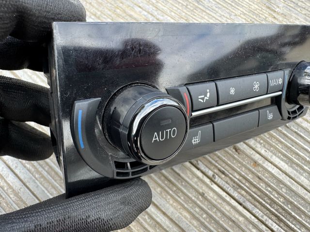 bontott BMW 5 F10 Fűtéskapcsoló (digit klímás)