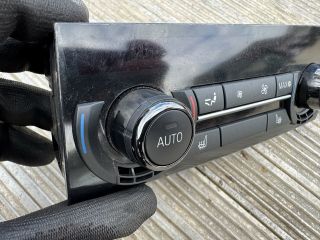 bontott BMW 5 F10 Fűtéskapcsoló (digit klímás)