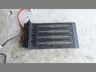 bontott BMW 5 F10 Fűtőradiátor (Elektromos)