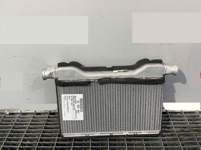 bontott BMW 5 F10 Fűtőradiátor