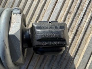 bontott BMW 5 F10 Gázrugós Kitámasztó Teleszkóp Pár Csomagtérajtó