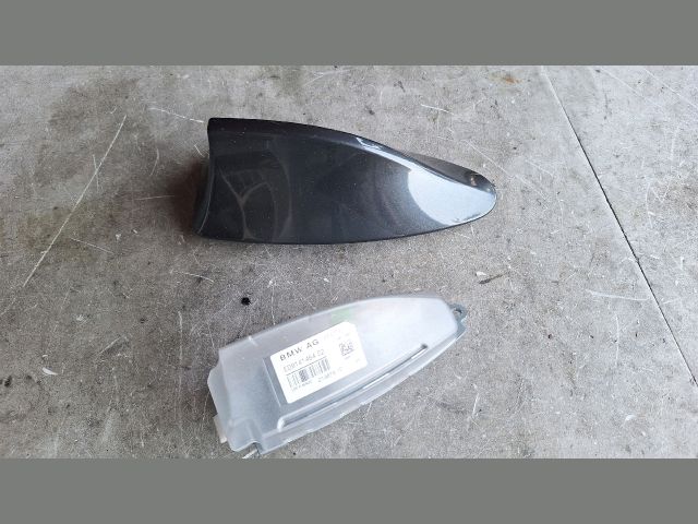 bontott BMW 5 F10 GPS Antenna