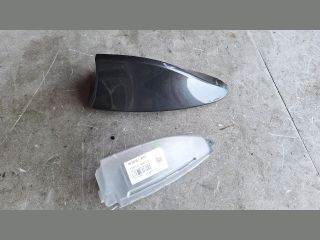 bontott BMW 5 F10 GPS Antenna