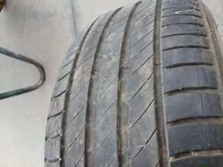 bontott BMW 5 F10 Gumiabroncs (1 db)