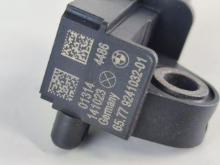 bontott BMW 5 F10 Gyalogosvédelmi Rendszer Érzékelő