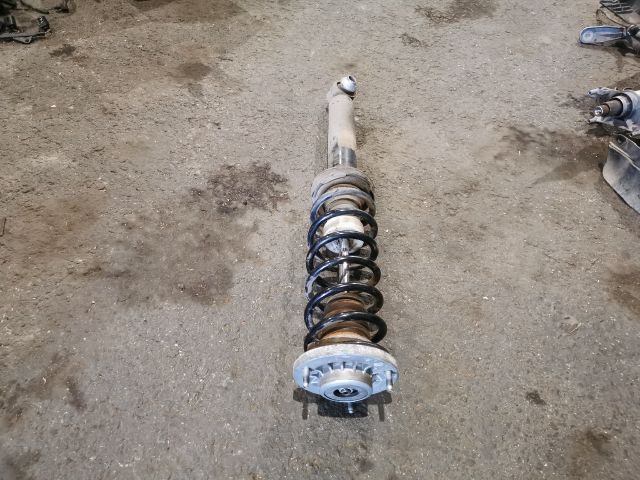 bontott BMW 5 F10 Hátsó Gólyaláb (Lengécsillapító, Rugó)