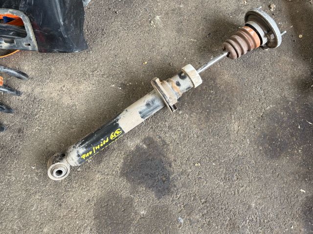 bontott BMW 5 F10 Hátsó Lengéscsillapító (Pozíciófüggetlen)