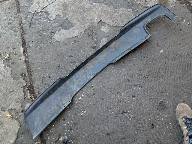 bontott BMW 5 F10 Hátsó Lökhárító Alsó (Műanyag)