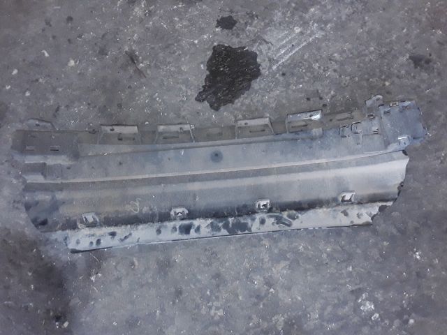 bontott BMW 5 F10 Hátsó Lökhárító Alsó (Műanyag)