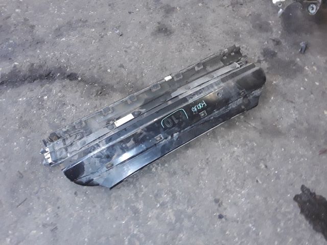 bontott BMW 5 F10 Hátsó Lökhárító Alsó (Műanyag)